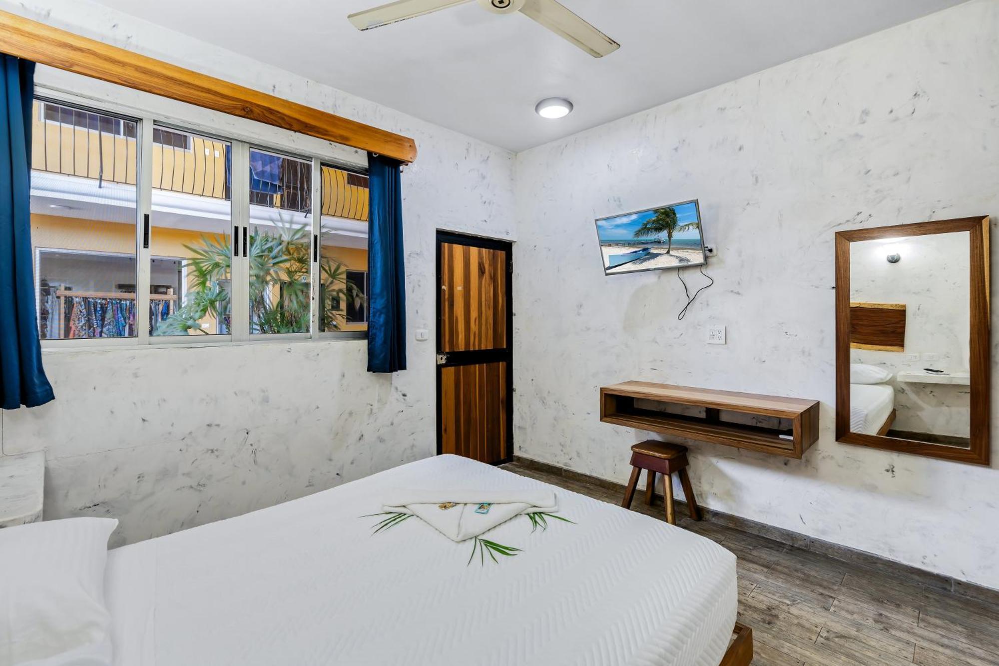 Hotel Tamarindo Inn - 1 Mi To Tamarindo Beach ภายนอก รูปภาพ
